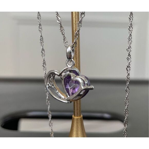 Jeulia 925 Silver Double Heart Pendant Necklace Amethyst CZ Stone Pendant - Picture 3 of 5